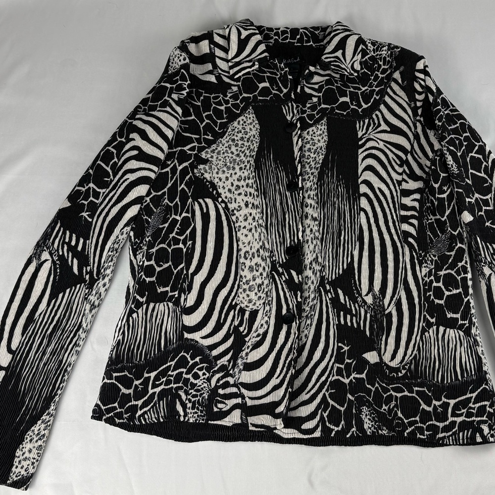 Vintage Plisse Animal Printed Blouse
